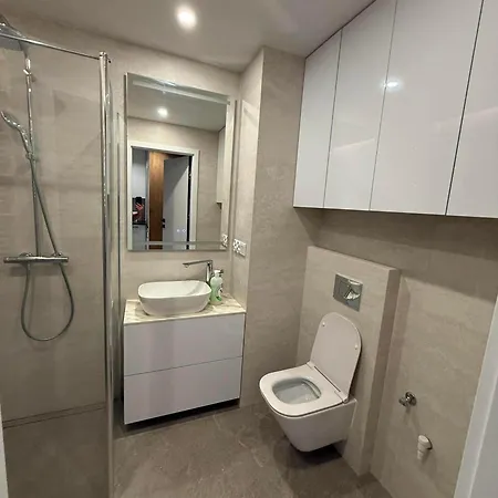 Luxury Centrum, Nowe 33m, 6 Sierpnia 19a, Wysoki Standard Lägenhet Łódź