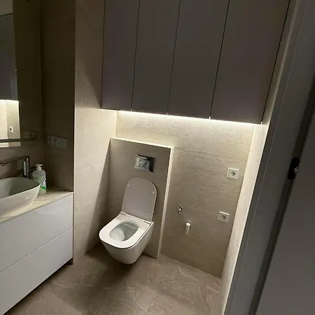 Luxury Centrum, Nowe 33m, 6 Sierpnia 19a, Wysoki Standard Apartman